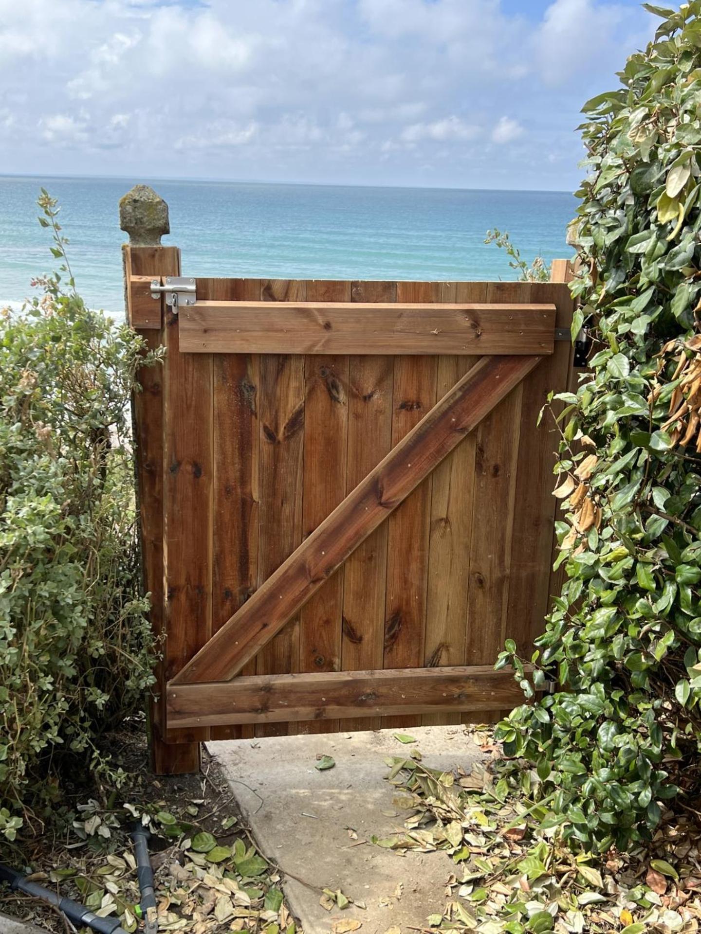 Le Bruit Des Vagues Villa Les Pieux Exterior photo